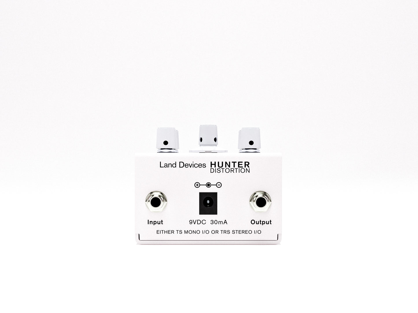 Hunter – Stereo Distortion in Limited White