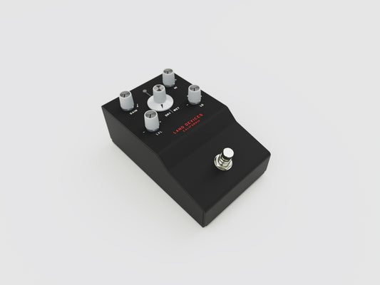Hunter – Stereo Distortion