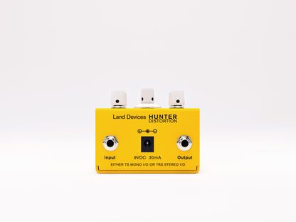 Hunter – Stereo Distortion in Yellow