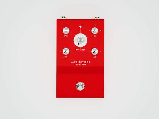 Hunter – Stereo Distortion in Red